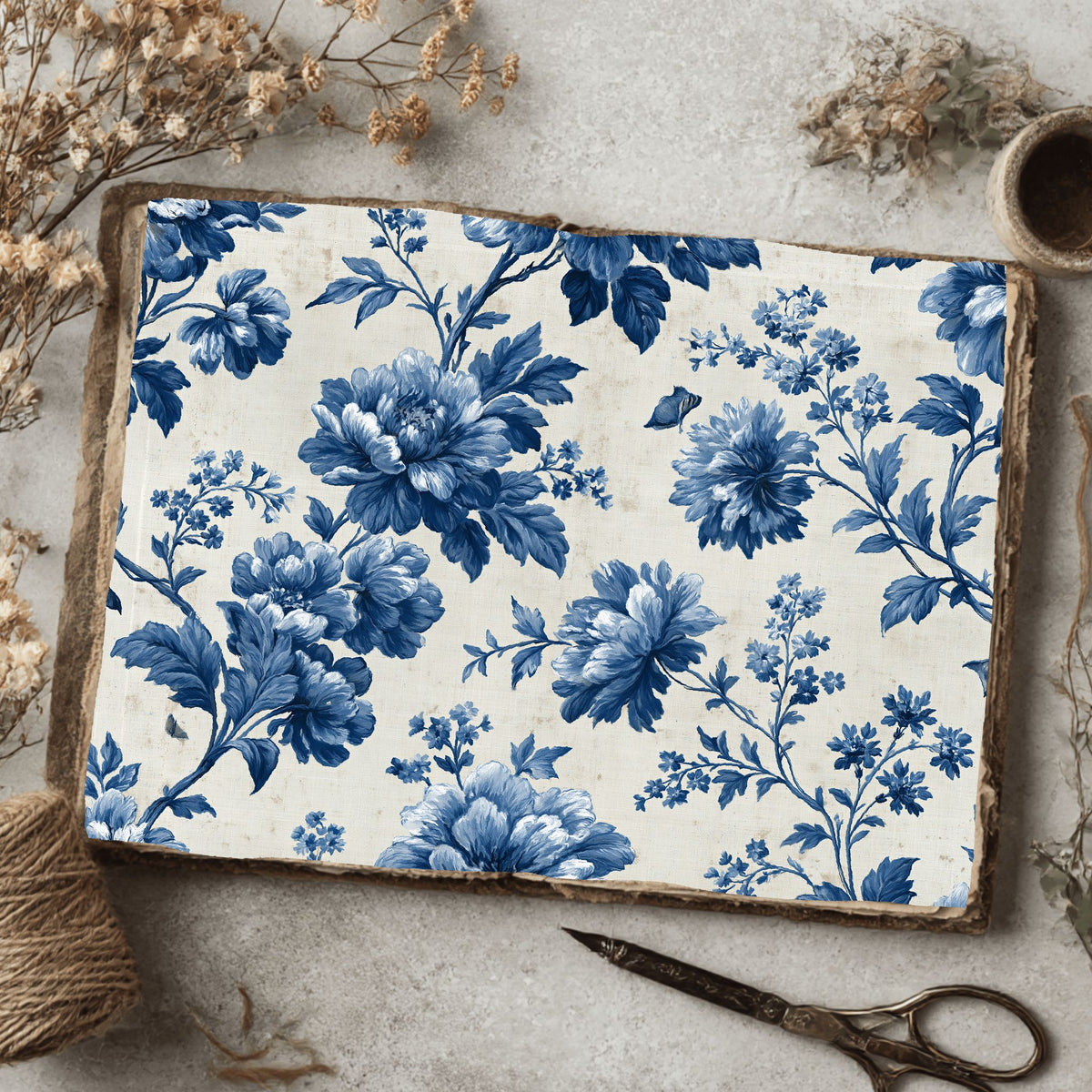 Vintage French Toile Floral Pattern