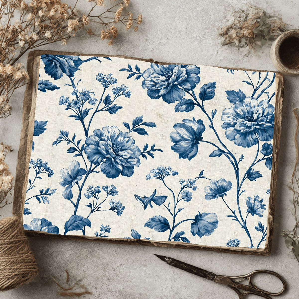 Vintage French Toile Floral Pattern