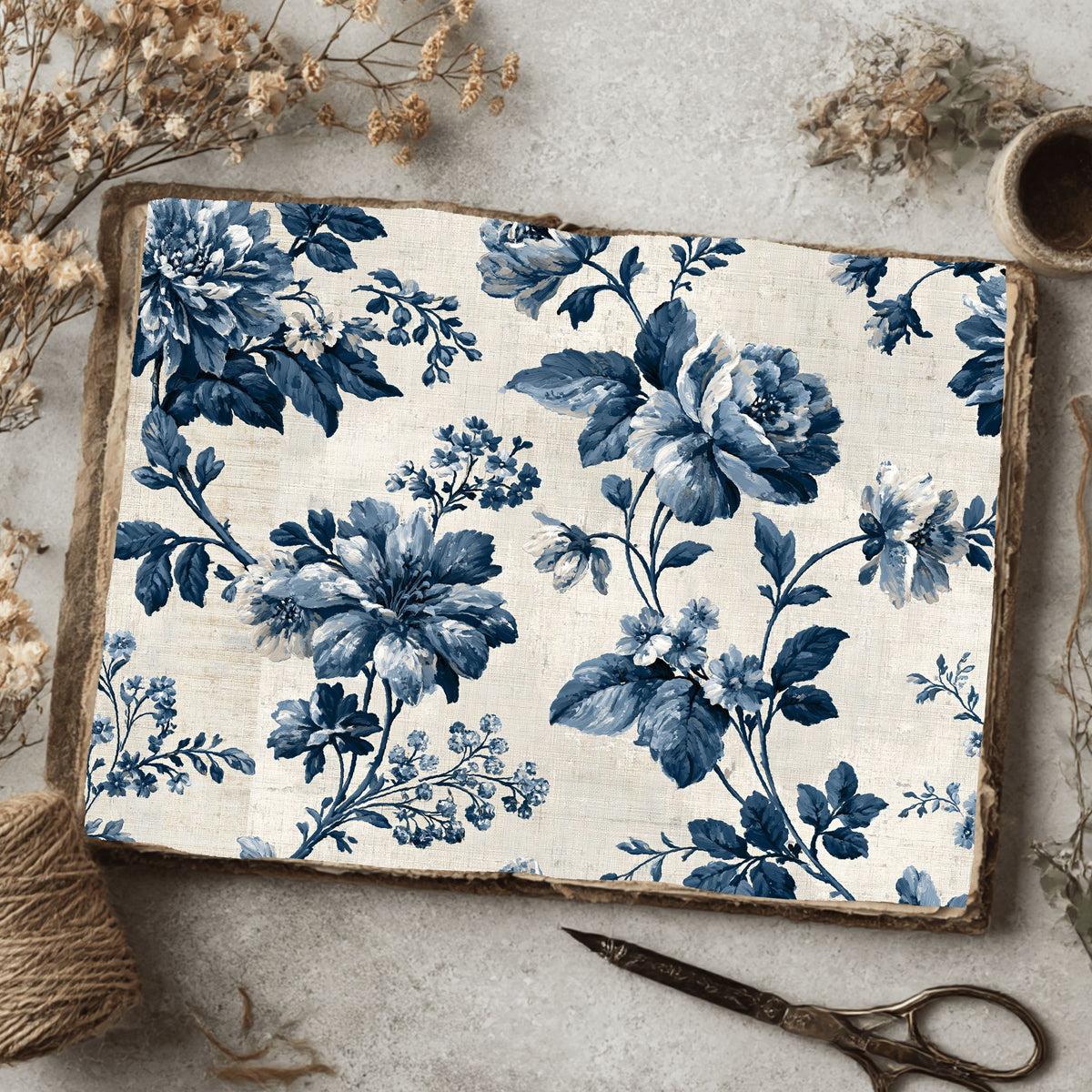 Vintage French Toile Floral Pattern